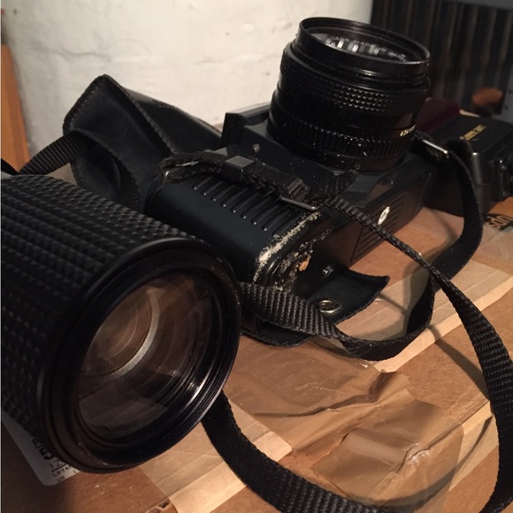 Vintage Canon T50, with accessories - Picture 6 of 7